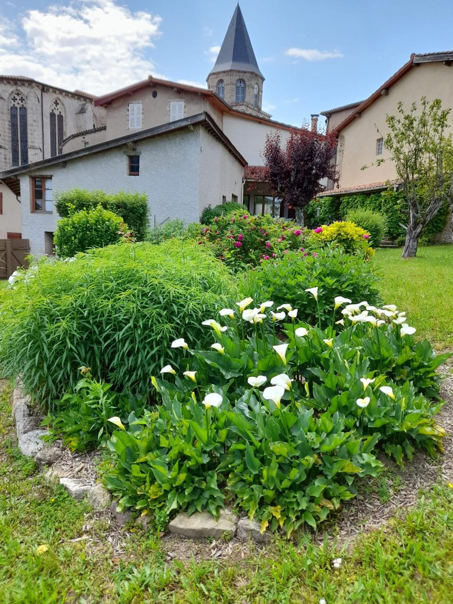 Le Jardin De Chignore Vollore-Ville Kültér fotó